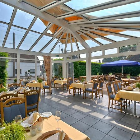 Landhotel Lohmann Langenfeld  Buitenkant foto