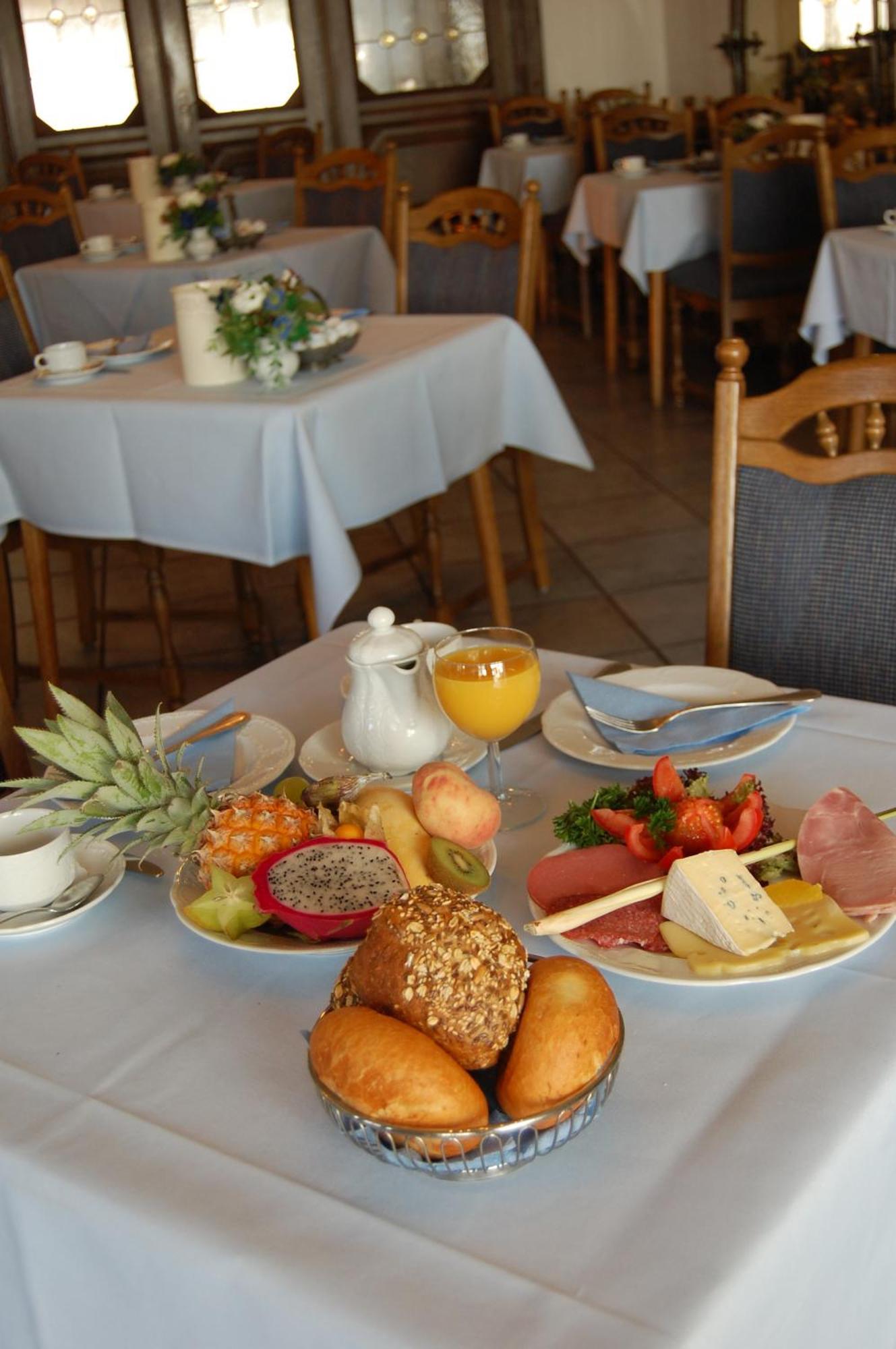 Landhotel Lohmann Langenfeld  Buitenkant foto